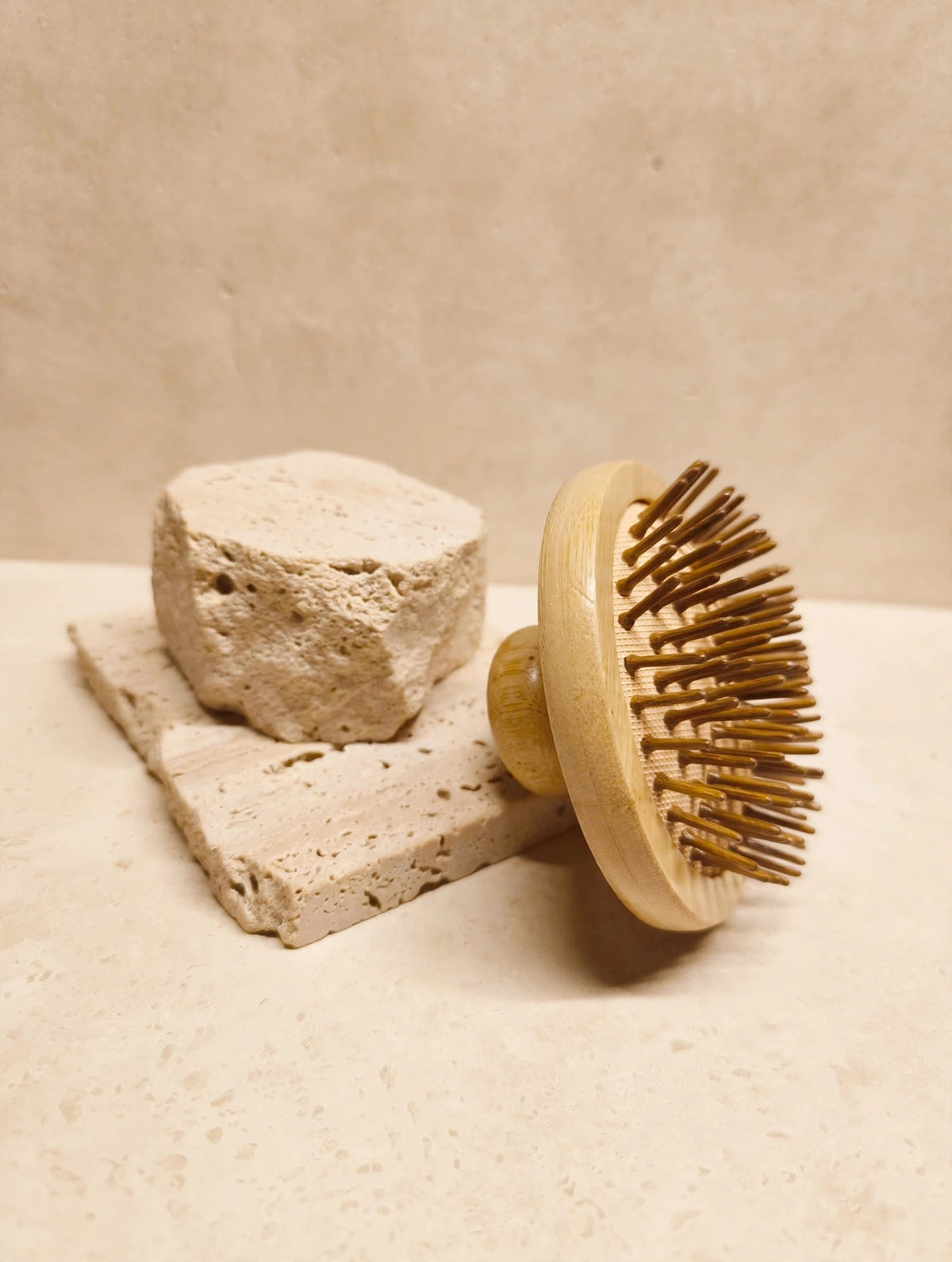 Bambus-Massagebürste aus Naturholz